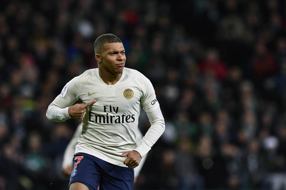 中国拒绝邀请, 美国碰一鼻子灰, 川普通告全球: 美战舰改姓特朗普